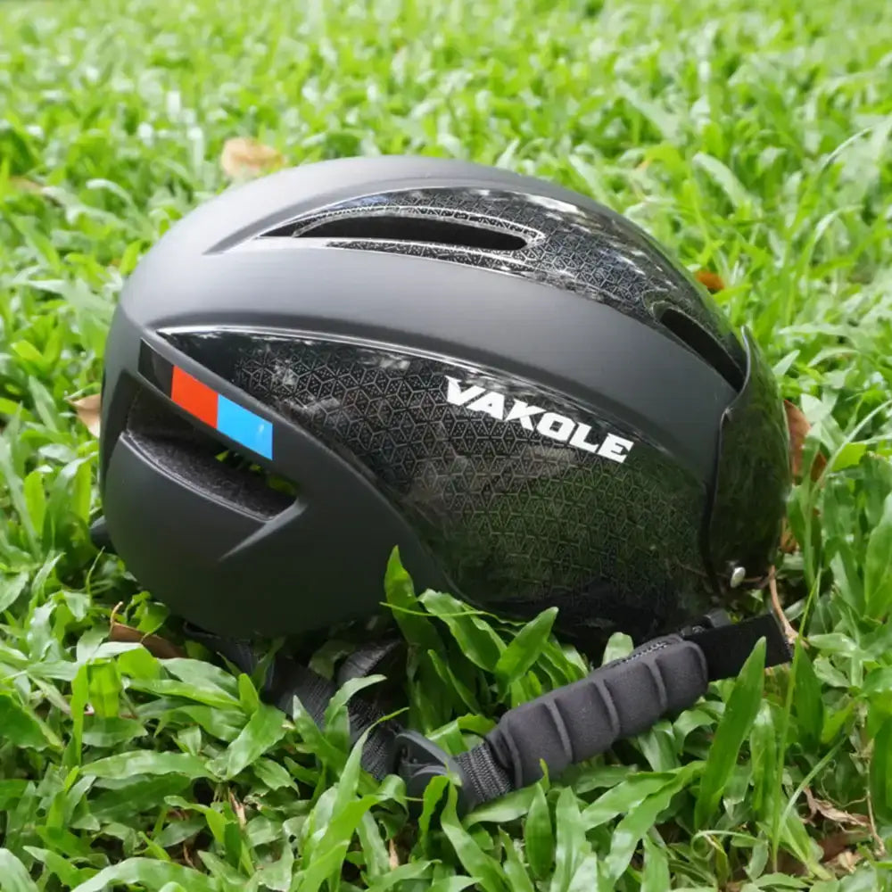Vakole Integrally Molded Bicycle Helmet with Magnetic Goggles - Buybestgear